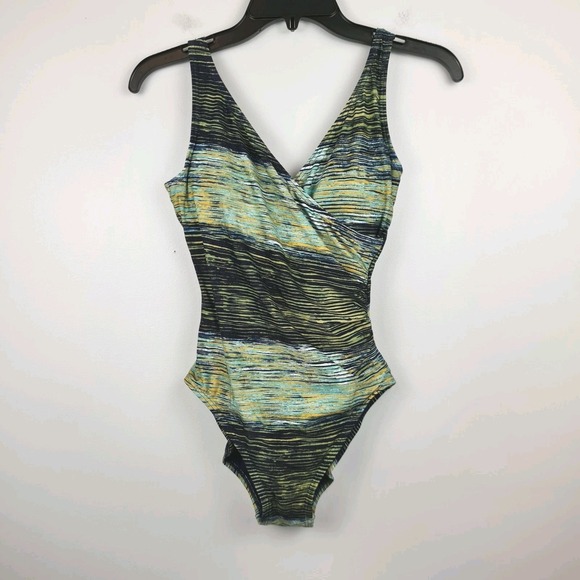 Vince Camuto Women's One Piece‎ Size 8 Midnight Waves Deep Sea Swimsuit Green - Picture 1 of 12